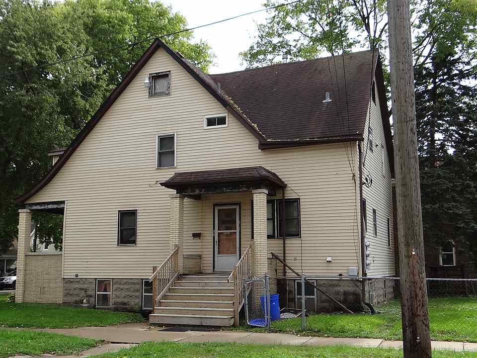 2nd image of 2203 Parmele St