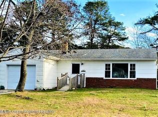 937 Edgebrook Dr N, Toms River, NJ 08757
