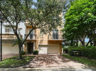 2459 San Pietro Cir, Palm Beach Gardens, FL 33410