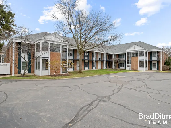 2311 Wealthy St SE APT 2, Grand Rapids, MI 49506