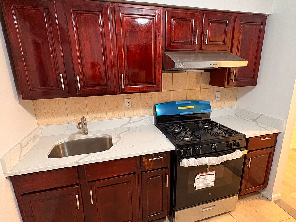 1st image of 112-01 38th Ave #3-1-2