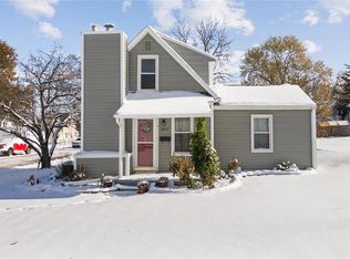 1803 N St SW, Cedar Rapids, IA 52404