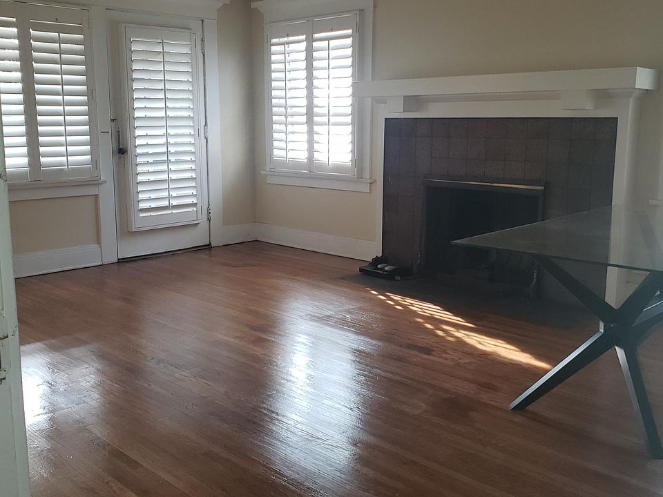 1st image of 2223 W 21st St