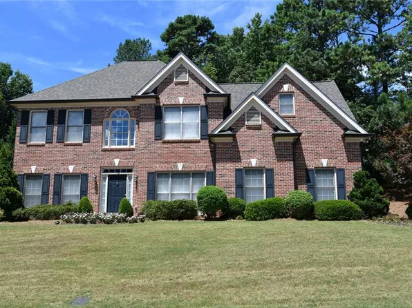 1025 Fairview Club Cir, Dacula, GA 30019