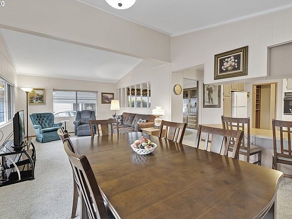 5th image of 17401 SE 39th St Unit 89