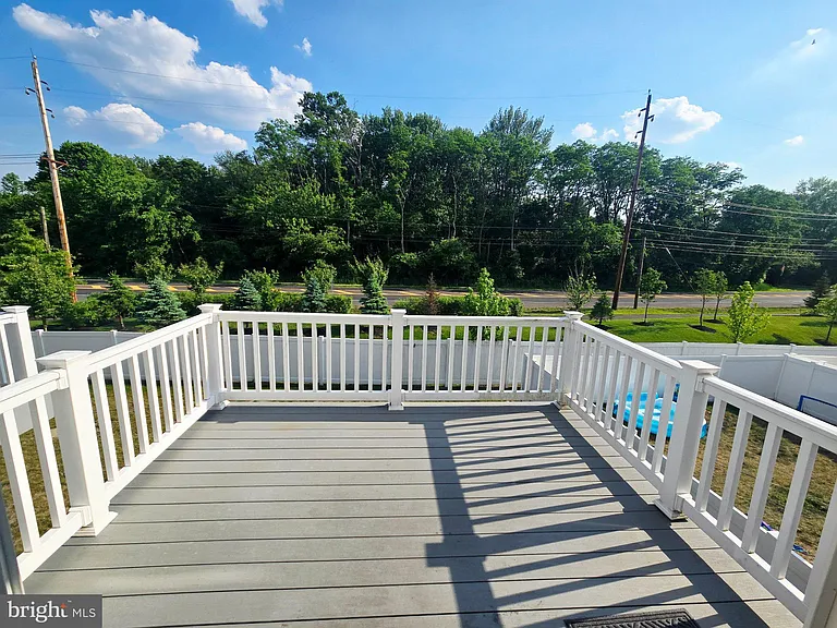 34 Autumn Park Dr — Photo 10