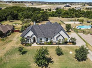 192 Creek Wood Dr, Aledo, TX 76008