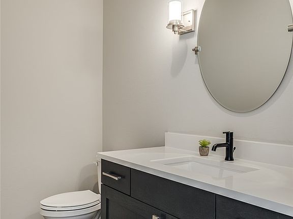 5th image of 2832 N Brysen Dr