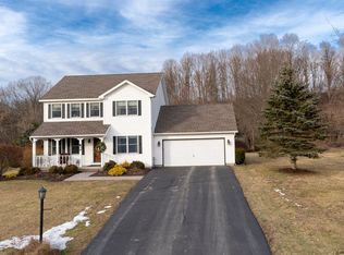 9 Deer Creek Rd, Poestenkill, NY 12140