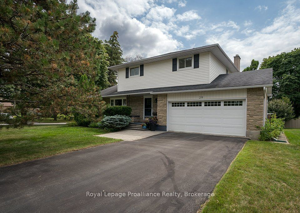 1st image of 29 Hope Cres