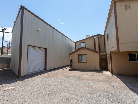 3rd image of 10367 Cove Ave