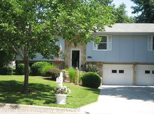 3216 Gary Ave, Manhattan, KS 66502
