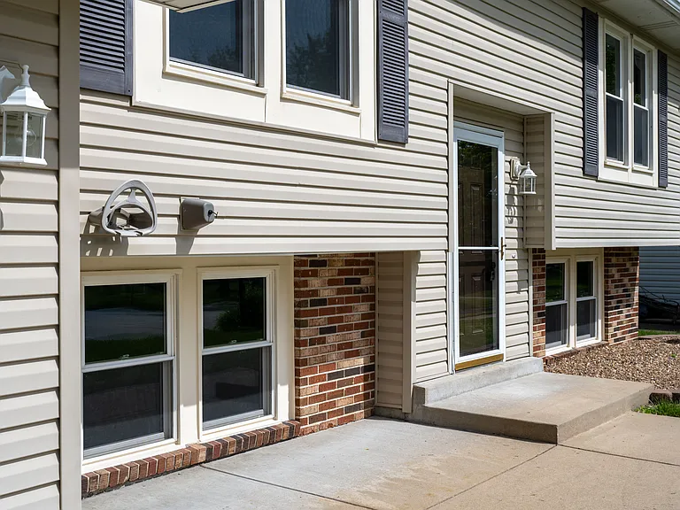 40 Oak Knoll Dr — Photo 3