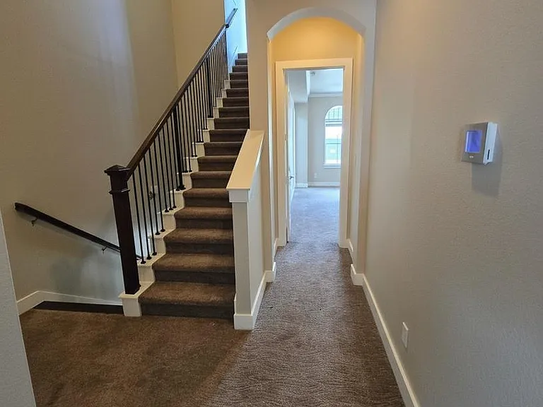 2705 Kennedy St — Photo 28