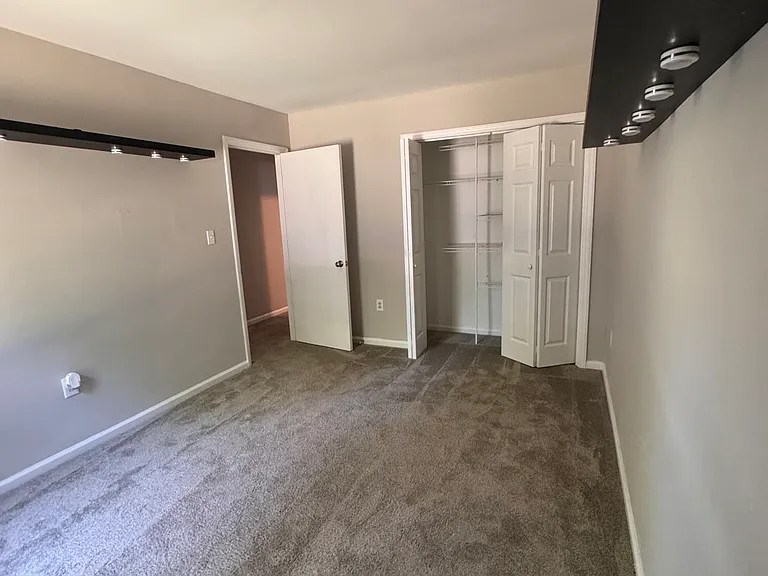 7221 Lea Wood Ln — Photo 9