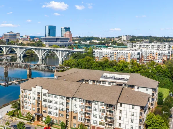 445 W Blount Ave APT 305, Knoxville, TN 37920