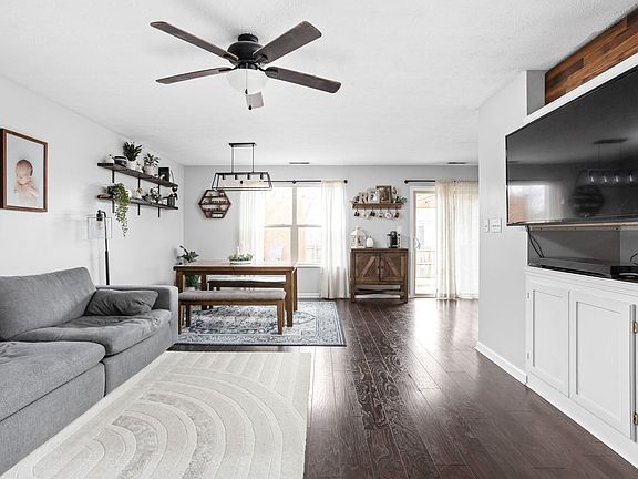 5th image of 713 Kingston Cir