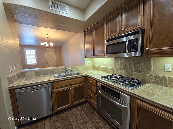 4th image of 577 Clydesdale Dr Unit 72