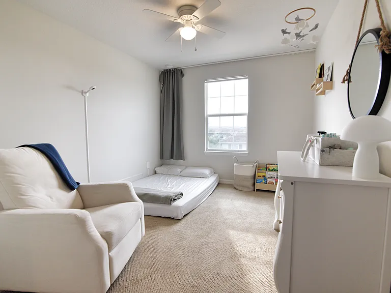 1057 Normandie Way — Photo 15