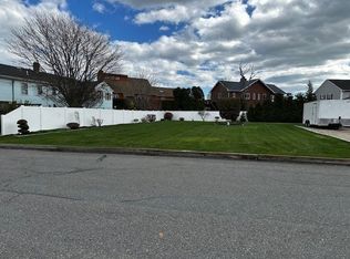 47 Ricketson St, New Bedford, MA 02744