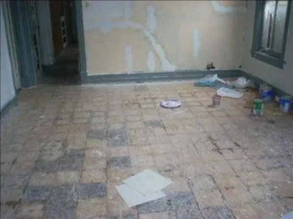 685 3rd St, Albany, NY 12206