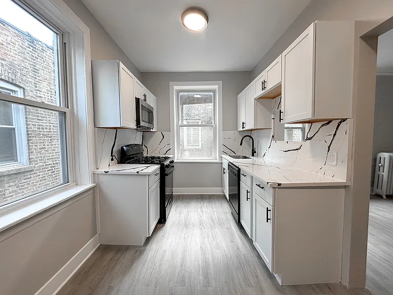 6207 N Winthrop Ave #30 — Photo 9