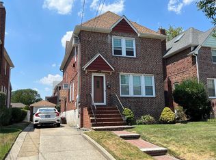 176 Bixley Heath, Lynbrook, NY 11563