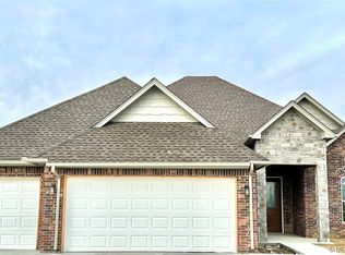 5719 S Julian Blvd, Muskogee, OK 74403