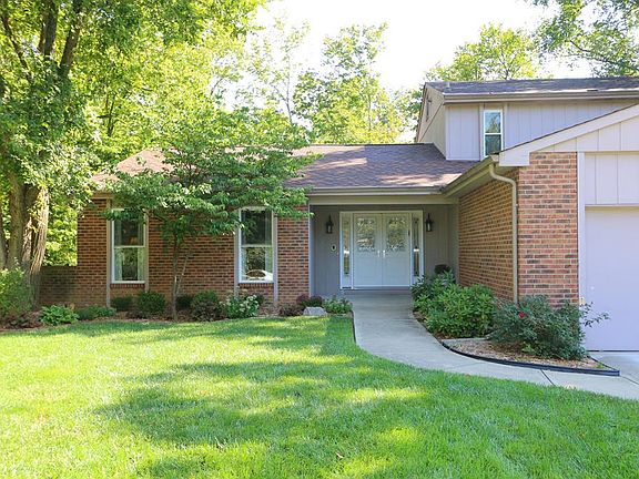 2nd image of 6257 Sweet Briar Ct