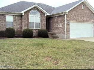 237 Meadowcrest Dr, Mt Washington, KY 40047