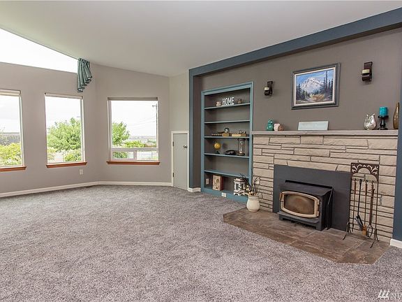 5th image of 27928 85th Dr NW