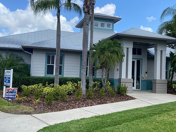 3rd image of 1901 Harbor Bay Ct #1
