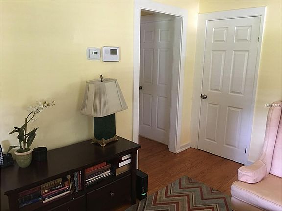 5th image of 4030 Iola Dr