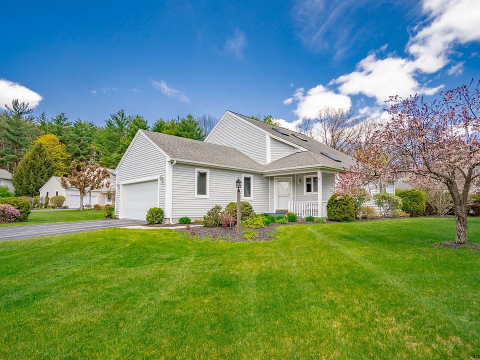 1st image of 19 Pepper Ln