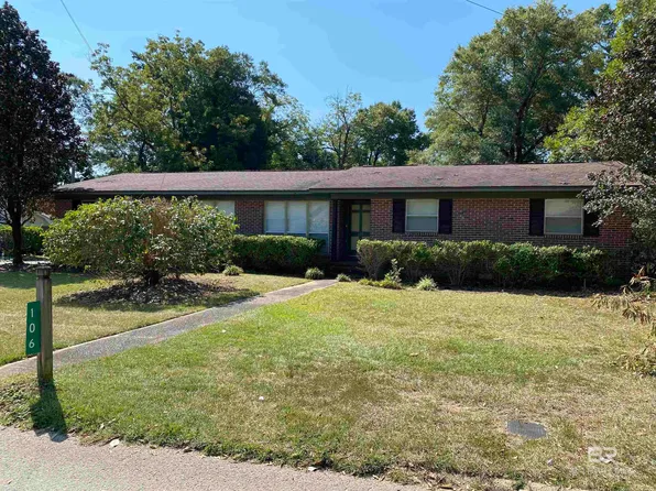 106 Terry Dr, Brewton, AL 36426