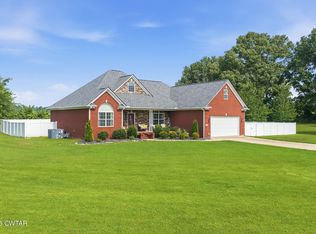 11 Creekside Rd, Lexington, TN 38351