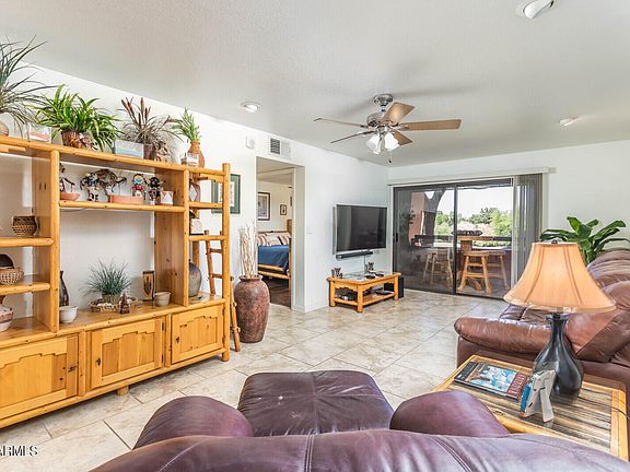 3rd image of 12212 N PARADISE VILLAGE Parkway S #226