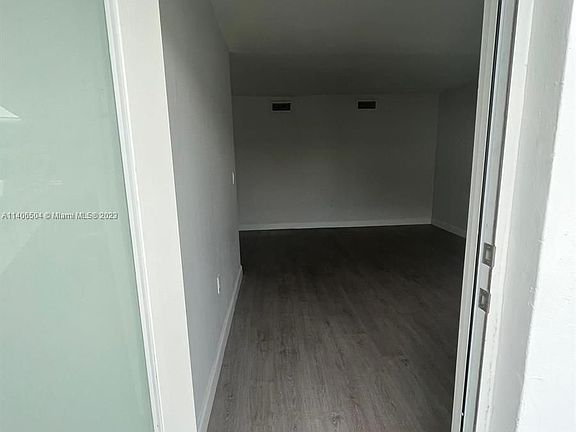 4th image of 7291 Gary Ave #27
