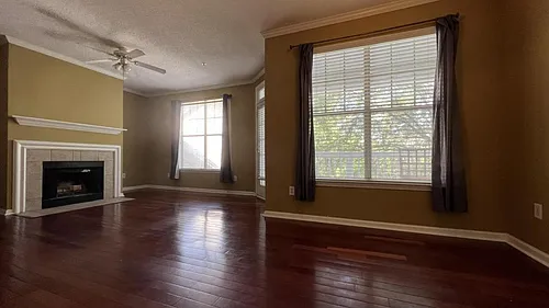 45 Sycamore Ave Photo 1