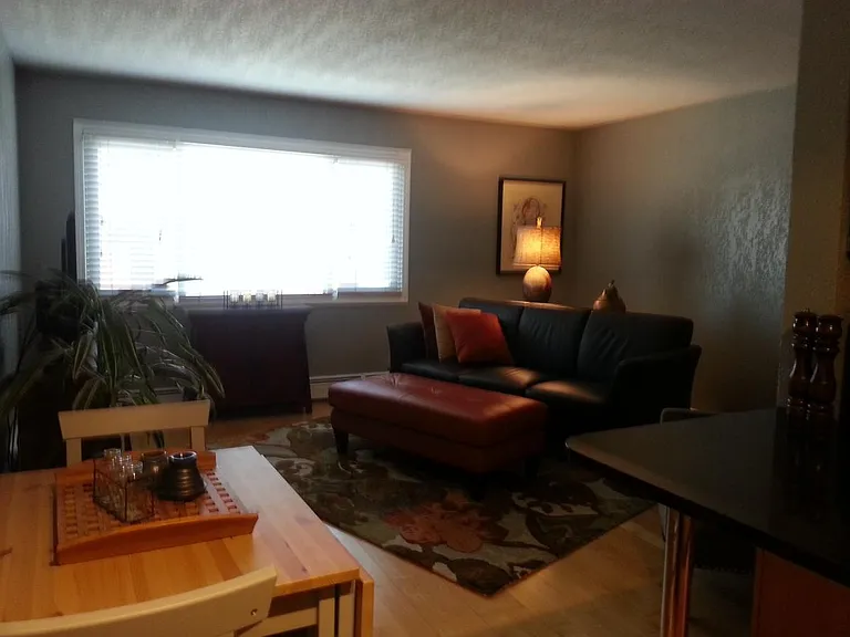 3018 Aldrich Ave S #22 — Photo 4