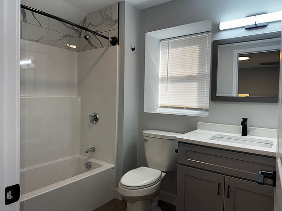 5th image of 552-554 Hunt St #4