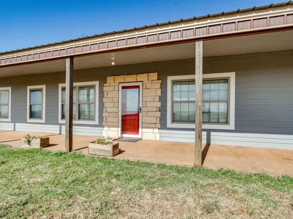 2406 S Logan Rd, Lahoma, OK 73754