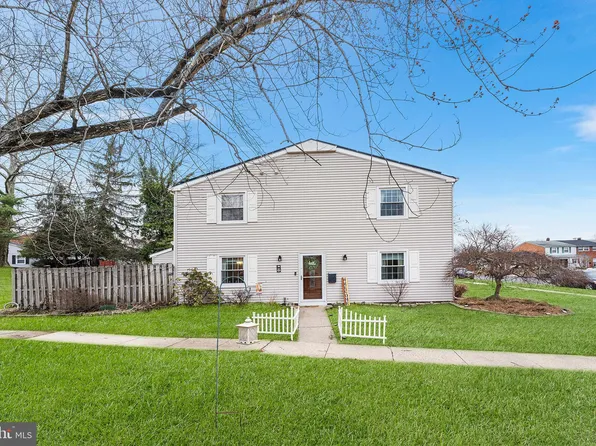 97 Rockland Dr, Willingboro, NJ 08046