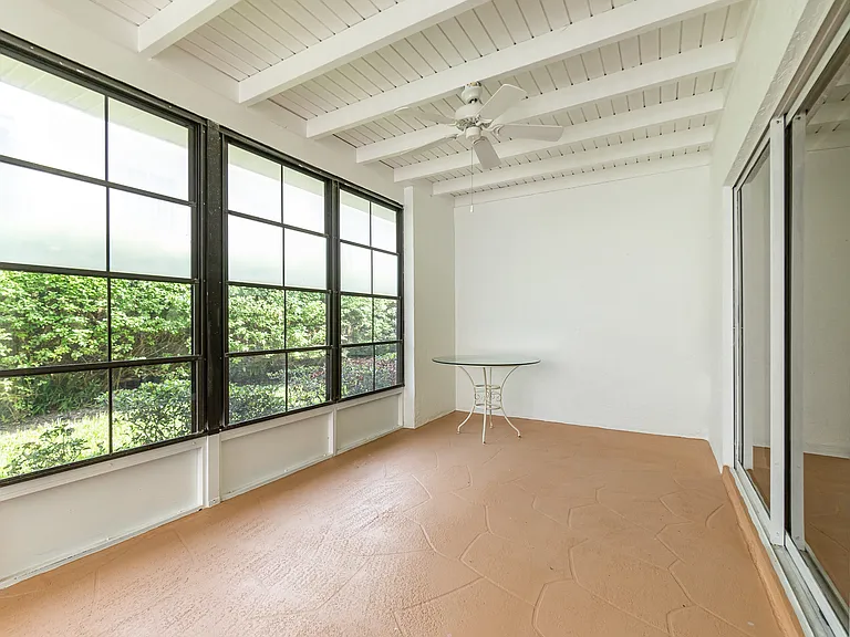 255 Paradise Blvd #11 — Photo 18