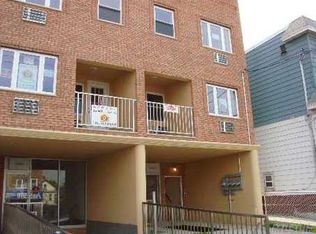 2015 College Point Blvd, College Point, NY
