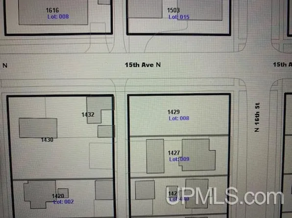 1429 N 16th St, Escanaba, MI 49829