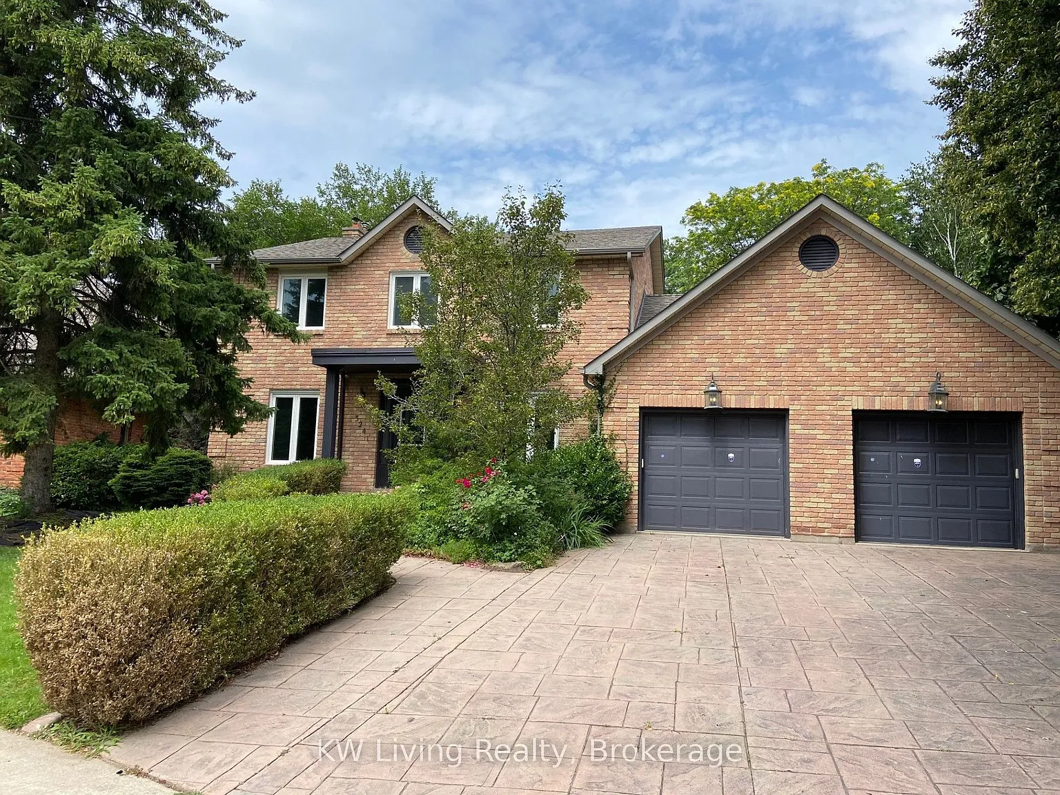 5 bed, $5,900 — Photo 2