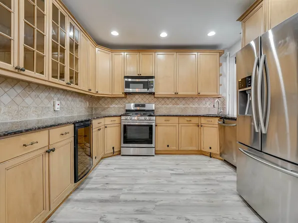 103 Westover Place image 1 of 31