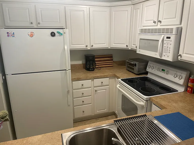 1011 Nicholwood Dr #207 — Photo 9