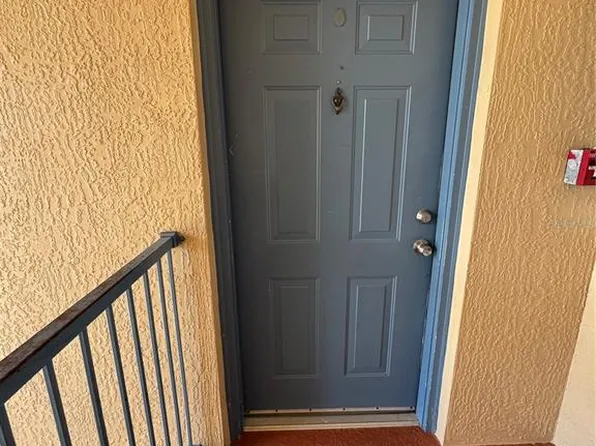 495 Las Cortes Ln APT 203, Orlando, FL 32824